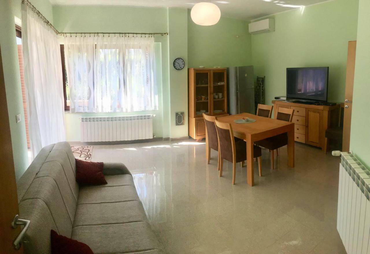 Stoja Apartment Пула Экстерьер фото